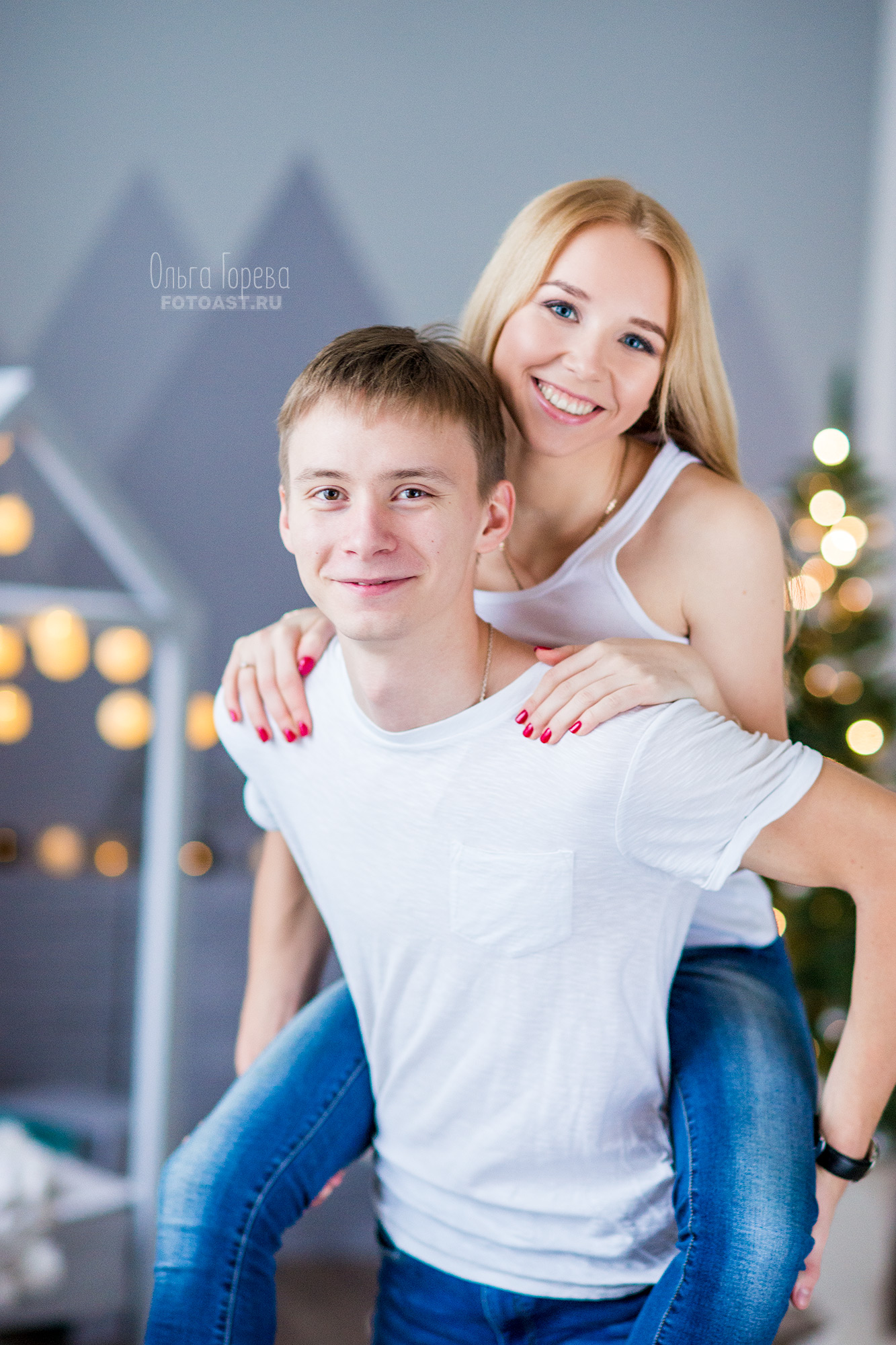Новогоднее lovestory в фотостудии в Кирове