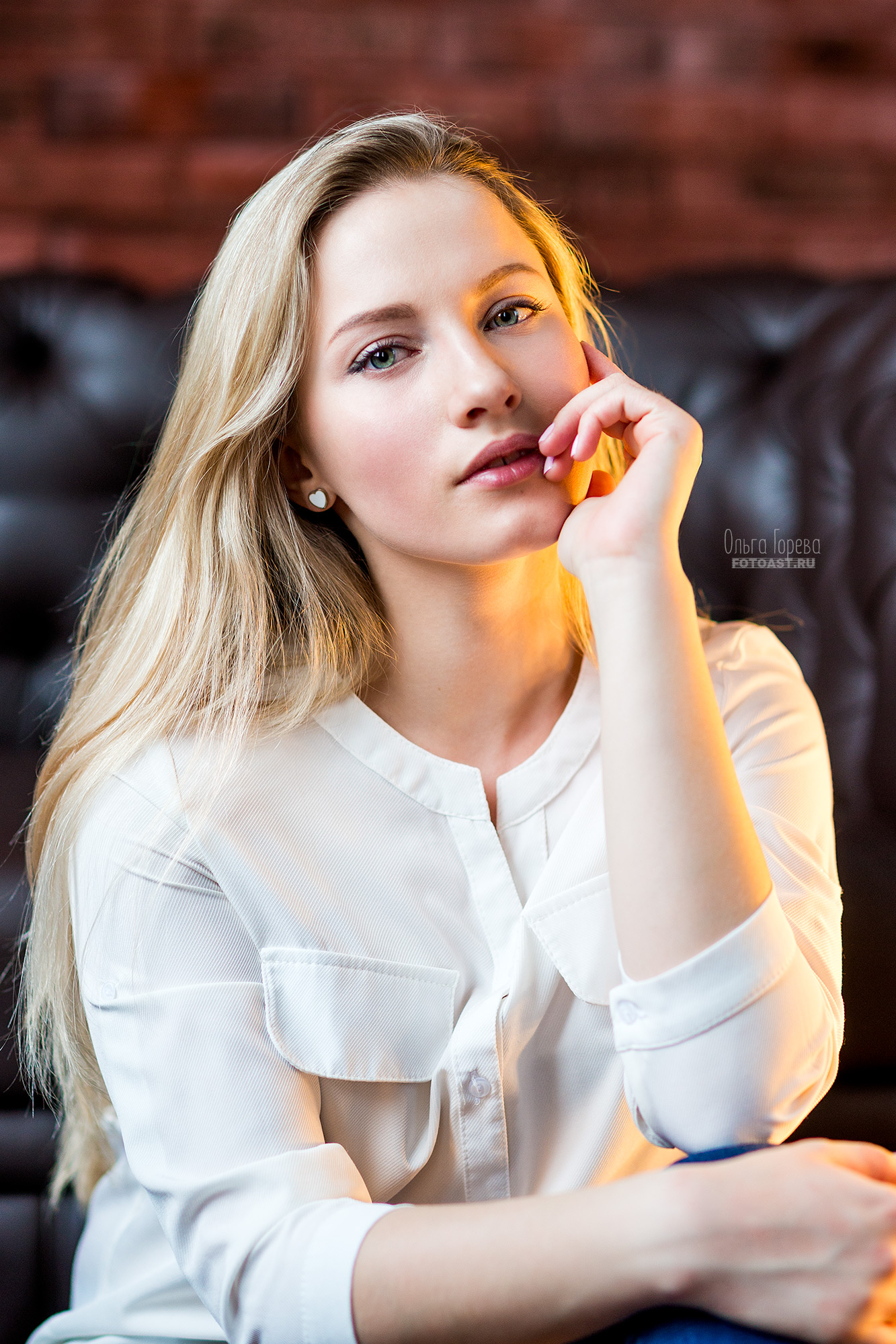 Фотосессия девушки в студии Давинчи, Киров