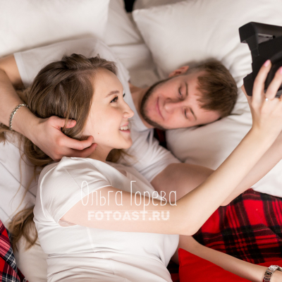 Новогодняя фотосессия для двоих в студии - фото 4