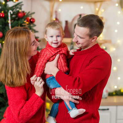 Новогодняя фотосессия в стиле "Family Look" - фото 4