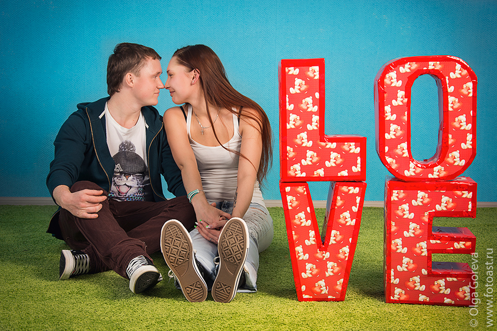 Фотосессия в студии пары, lovestory в Кирове